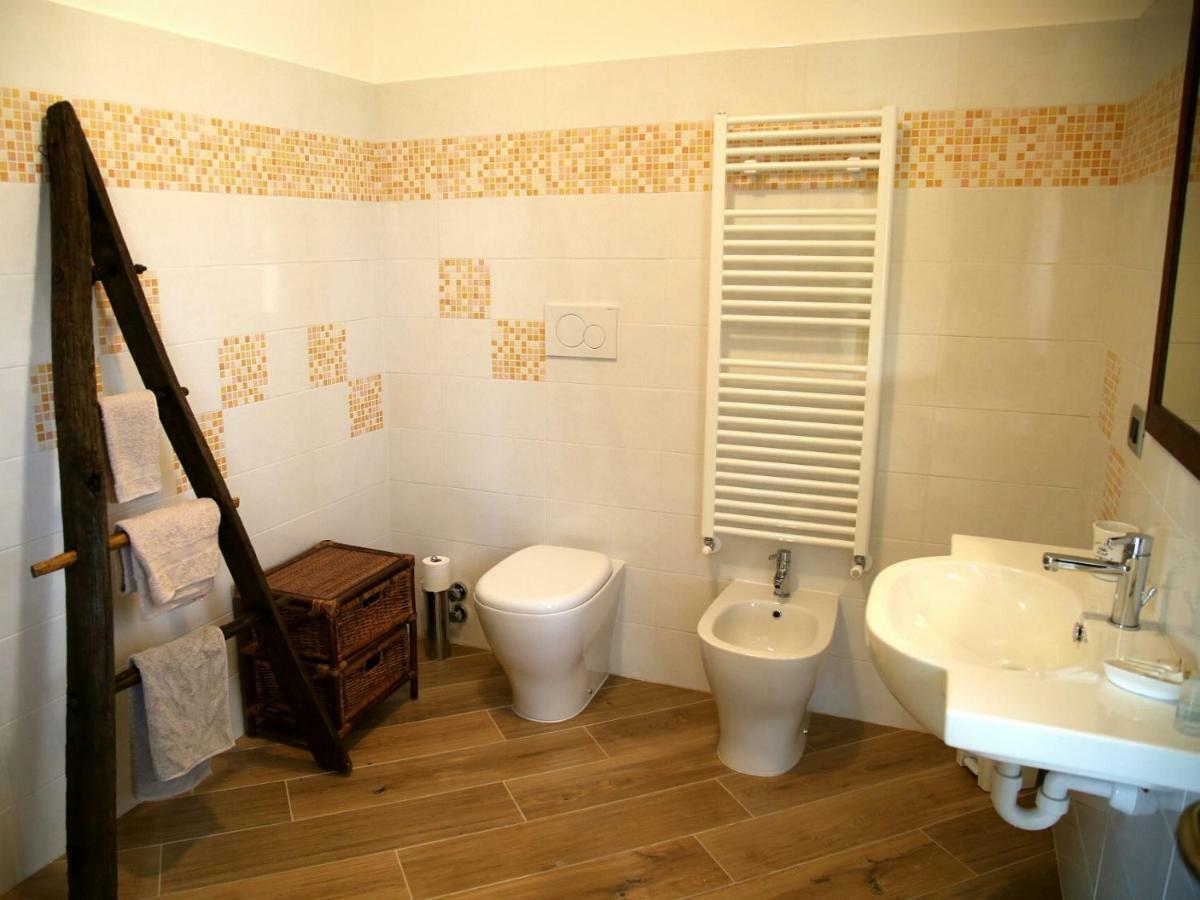 La Bella Dormiente B&B Castellamonte Exteriör bild