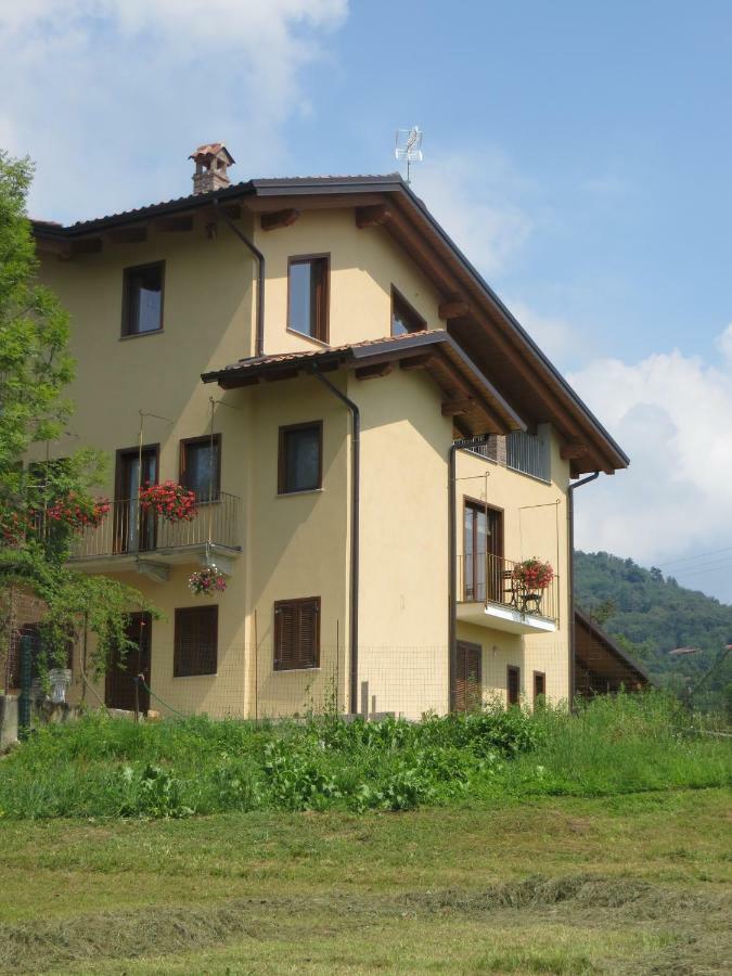 La Bella Dormiente B&B Castellamonte Exteriör bild