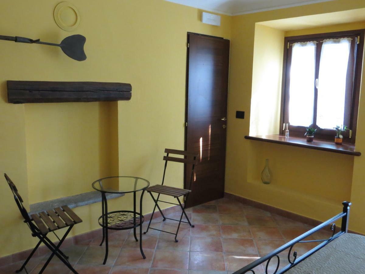 La Bella Dormiente B&B Castellamonte Exteriör bild